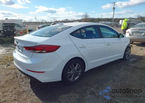 2018 Hyundai Elantra Value Edition z USA, uszkodzony, nr VIN 5NPD84LF8JH345105
